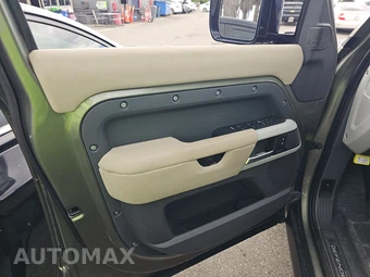 2022 Land Rover Defender 110 X-Dynamic SE - miniatura 9