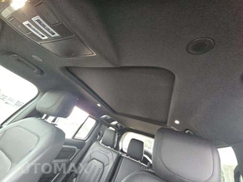 2022 Land Rover Defender 110 XS Edition - miniatura 11
