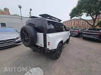 2022 Land Rover Defender 90 X-Dynamic HSE - miniatura 3