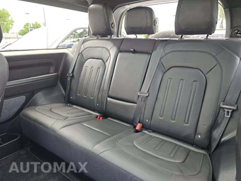 2022 Land Rover Defender 90 X - miniatura 13