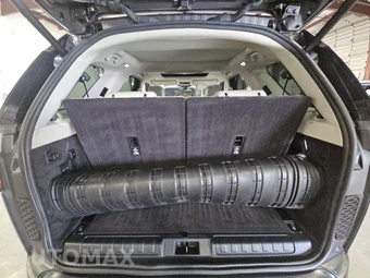 2022 Land Rover Discovery S - miniatura 17