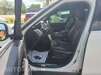 2022 Land Rover Discovery S - miniatura 3