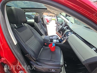 2022 Land Rover Discovery Sport S - miniatura 18