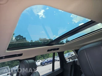 2022 Land Rover Range Rover SE - miniatura 17