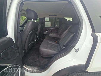 2022 Land Rover Range Rover SE - miniatura 13