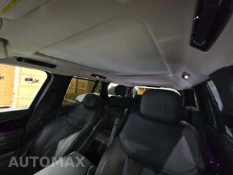 2022 Land Rover Range Rover SE - miniatura 11