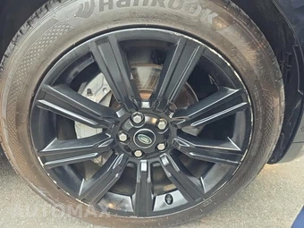2022 Land Rover Range Rover Sport HSE Silver Edition - miniatura 9