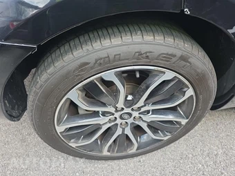 2022 Land Rover Range Rover Sport HSE Silver Edition – miniatura 10
