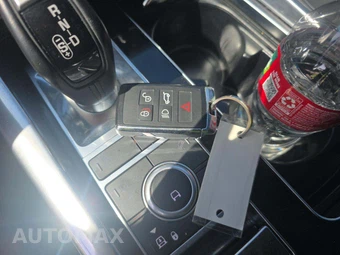 2022 Land Rover Range Rover Sport HSE Silver Edition - miniatura 8