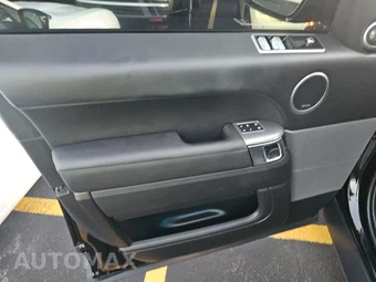 2022 Land Rover Range Rover Sport HST – miniatura 9