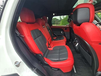 2022 Land Rover Range Rover Sport HST - miniatura 16