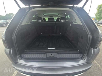 2022 Land Rover Range Rover Sport SVR Carbon Edition - miniatura 11
