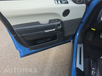 2022 Land Rover Range Rover Sport SVR - miniatura 9