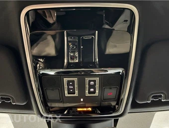 2022 Land Rover Range Rover Sport SVR - miniatura 39