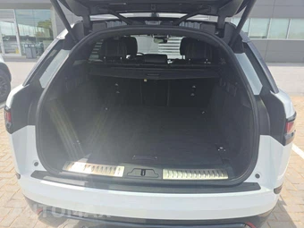 2022 Land Rover Range Rover Velar R-Dynamic S – miniatura 14