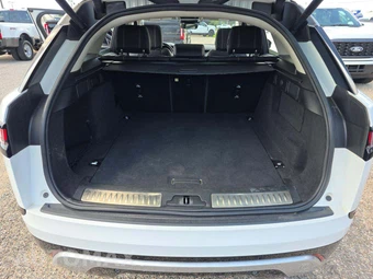 2022 Land Rover Range Rover Velar S - miniatura 14