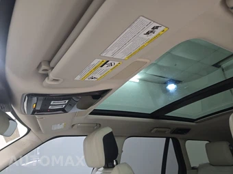 2022 Land Rover Range Rover Westminster – miniatura 18