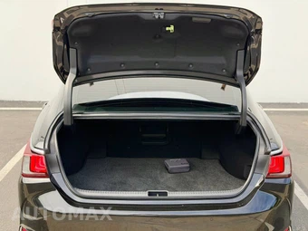 2022 Lexus ES 300h – miniatura 11