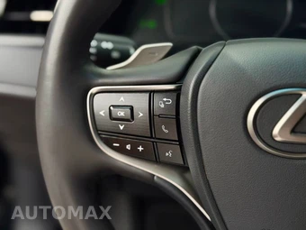 2022 Lexus ES 300h – miniatura 19