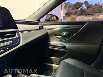 2022 Lexus ES 300h – miniatura 27