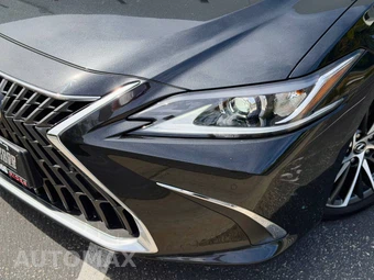 2022 Lexus ES 300h – miniatura 4