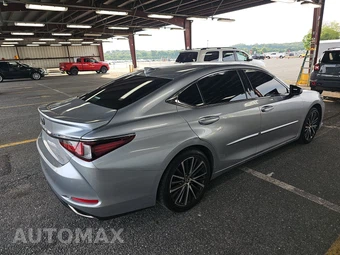 2022 Lexus ES 350 – miniatura 4