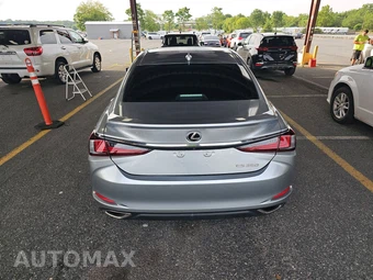 2022 Lexus ES 350 – miniatura 5