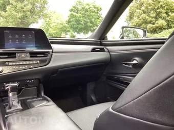 2022 Lexus ES 350 - miniatura 13