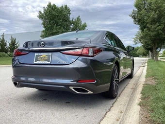 2022 Lexus ES 350 - miniatura 9