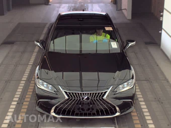 2022 Lexus ES 350 Ultra Luxury - miniatura 2