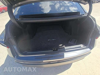 2022 Lexus IS 300 - miniatura 11