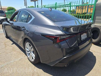 2022 Lexus IS 300 – miniatura 2