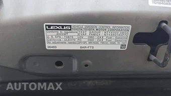 2022 Lexus IS 300 – miniatura 19