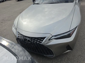 2022 Lexus IS 300 – miniatura 2