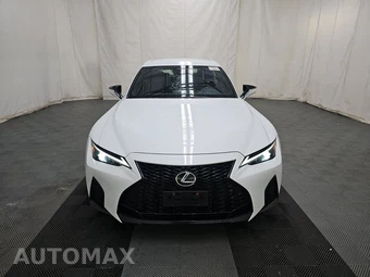 2022 Lexus IS 300 – miniatura 2