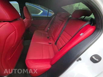 2022 Lexus IS 300 – miniatura 13