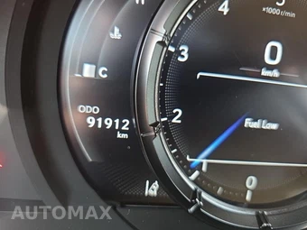2022 Lexus IS 300 - miniatura 15