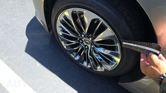 2022 Lexus LS 500 - miniatura 23