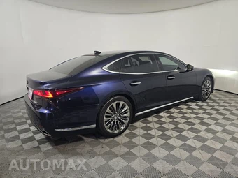 2022 Lexus LS 500 – miniatura 4