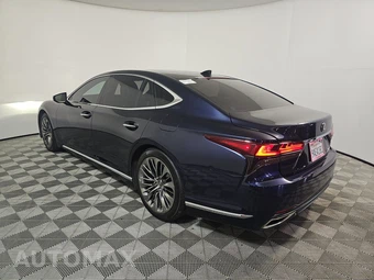2022 Lexus LS 500 – miniatura 6