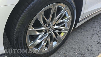 2022 Lexus LS 500 – miniatura 25