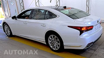 2022 Lexus LS 500 – miniatura 6