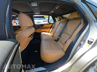 2022 Lexus LS 500 – miniatura 13