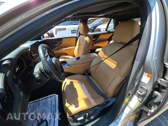 2022 Lexus LS 500 – miniatura 6