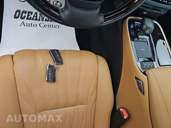 2022 Lexus LS 500 - miniatura 10