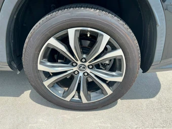 2022 Lexus RX 350 - miniatura 10