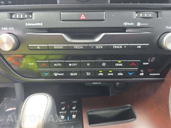 2022 Lexus RX 350 – miniatura 22