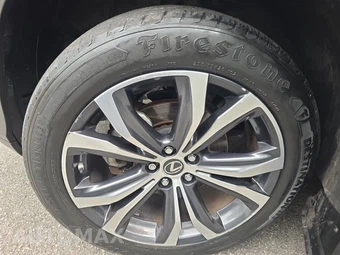 2022 Lexus RX 350L – miniatura 8