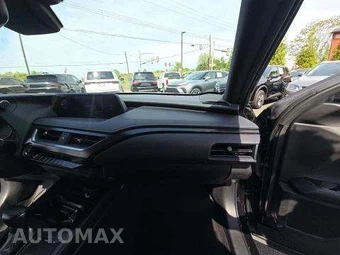 2022 Lexus UX 200 – miniatura 20