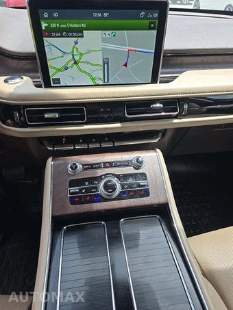 2022 Lincoln Aviator Plug-In Hybrid Grand Touring - miniatura 10